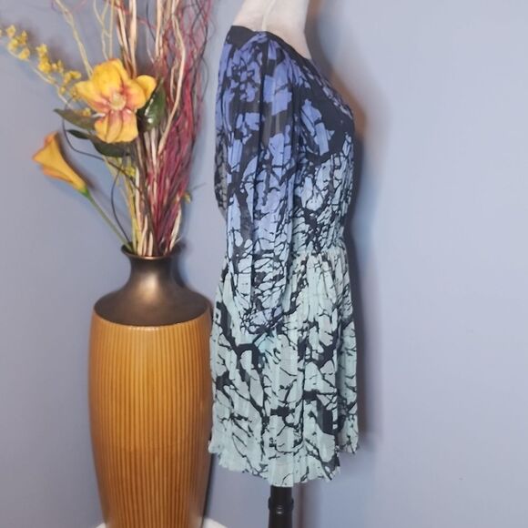 Diane Von Furstenberg Pialla Pleated Dress Size 6 DVF - Picture 10 of 16